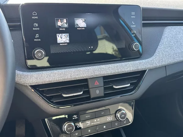 Škoda Scala 1.0 TSI DSG Selection - foto 21
