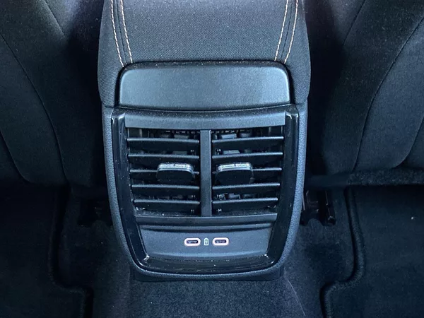 Škoda Scala 1.5 TSI Top Selection - foto 26