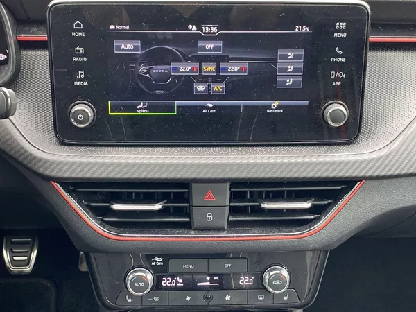 Škoda Scala 1.0 TSI Monte Carlo - foto 11