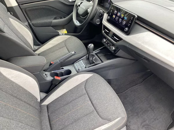 Škoda Scala 1.5 TSI Top Selection - foto 10