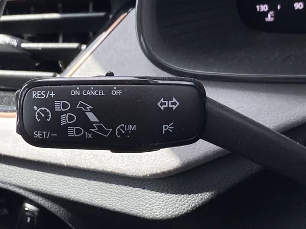 Škoda Scala 1.5 TSI Top Selection - foto 20