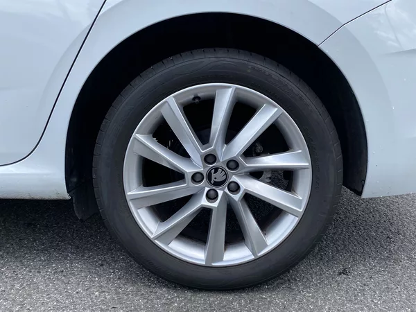 Škoda Scala 1.5 TSI Top Selection - foto 28