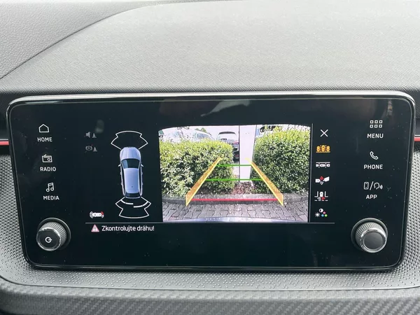 Škoda Scala 1.0 TSI 85 KW DSG Monte Carlo - foto 14