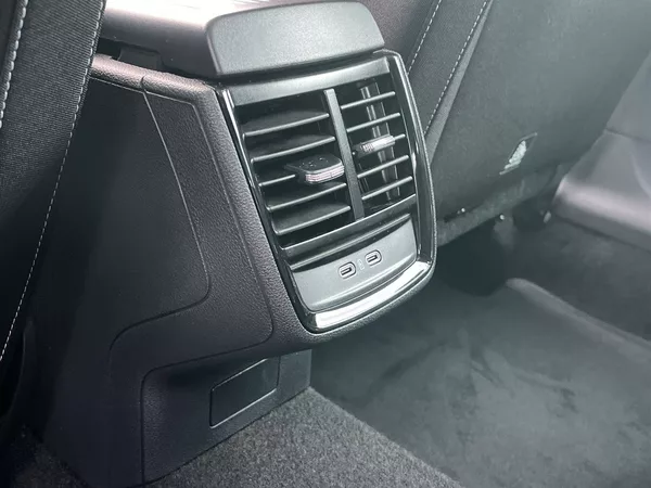 Škoda Scala 1.0 TSI 85 KW DSG Monte Carlo - foto 23