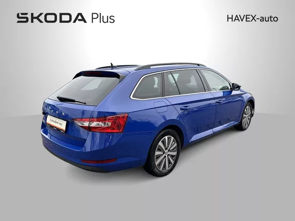 Škoda Superb Combi 2.0 TDI DSG Ambition - foto 2