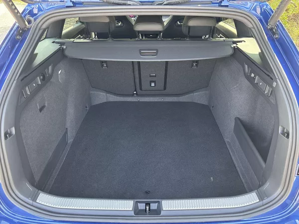 Škoda Superb Combi 2.0 TDI 4x4 DSG Sportlin - foto 32