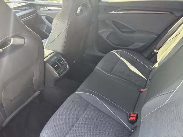 Škoda Superb Combi 2.0 TDI 4x4 DSG Sportlin - foto 8