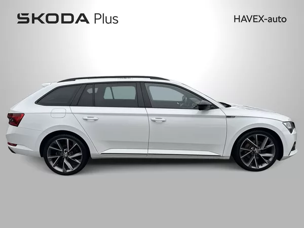 Škoda Superb Combi 2.0 TDI DSG Sportline - foto 35