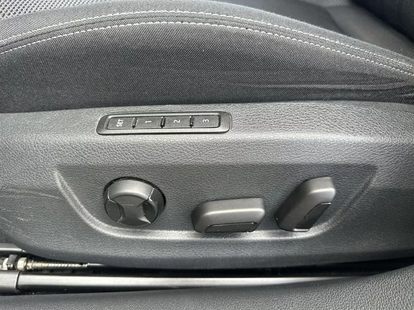 Škoda Superb Combi 2.0 TDI DSG Style - foto 20