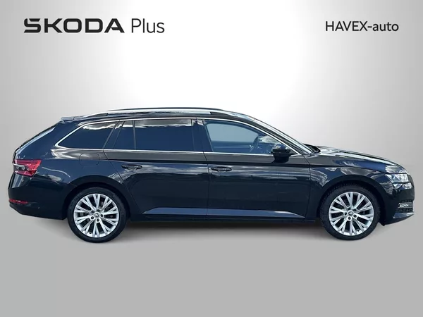 Škoda Superb Combi 2.0 TDI DSG Style - foto 34
