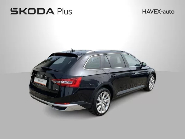 Škoda Superb Combi 2.0 TDI 4x4 DSG Scout - foto 2