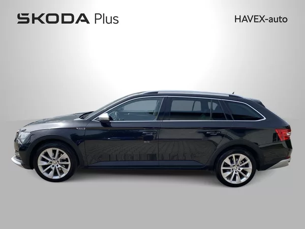 Škoda Superb Combi 2.0 TDI 4x4 DSG Scout - foto 3