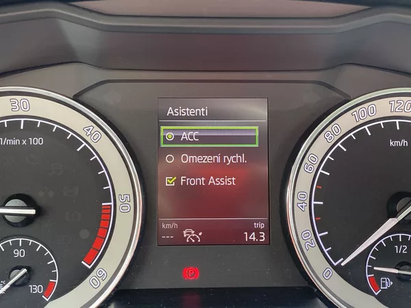 Škoda Superb Combi 2.0 TDI 4x4 DSG Scout - foto 7