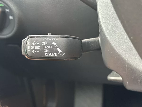 Škoda Superb 2.0 TDI 4x4 DSG Style + - foto 18