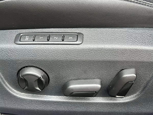 Škoda Superb 2.0 TDI 4x4 DSG Style + - foto 20