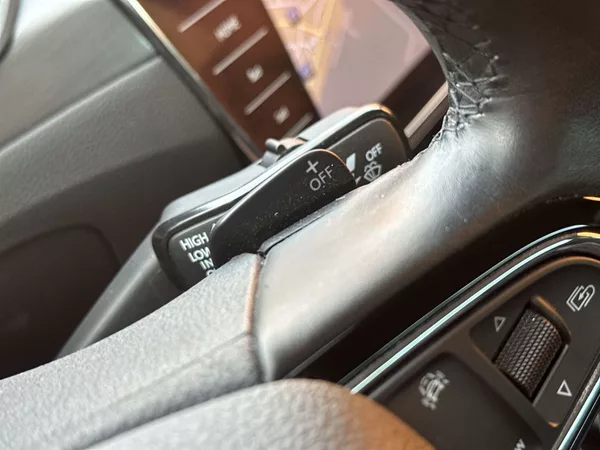 Škoda Superb 2.0 TDI 4x4 DSG Style + - foto 21