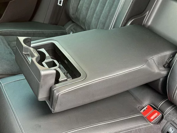 Škoda Superb 2.0 TDI 4x4 DSG Style + - foto 25