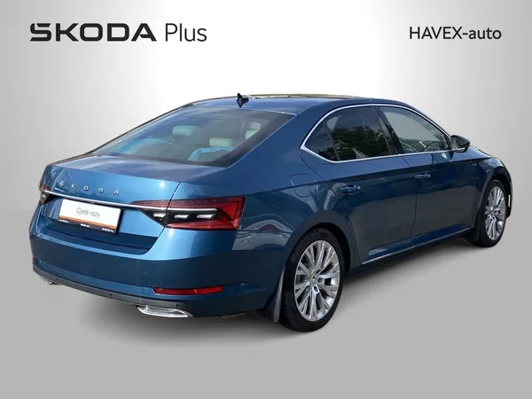 Škoda Superb 2.0 TSI DSG L&K - foto 2