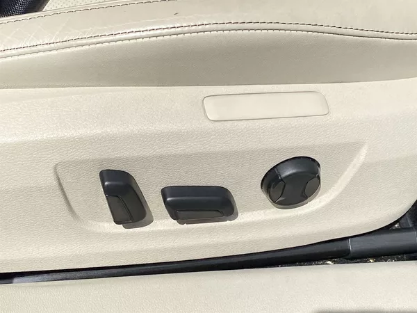Škoda Superb 2.0 TSI DSG L&K - foto 34