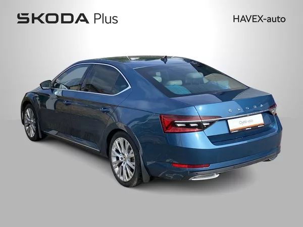 Škoda Superb 2.0 TSI DSG L&K - foto 37