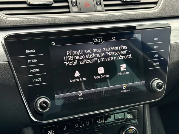 Škoda Superb 2.0 TDI Ambition - foto 13