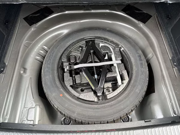 Škoda Superb 2.0 TDI Ambition - foto 30