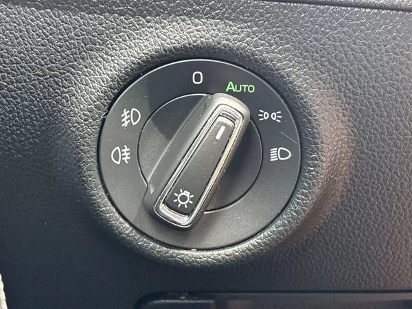 Škoda Superb Combi 1.5 TSI Style+ - foto 16