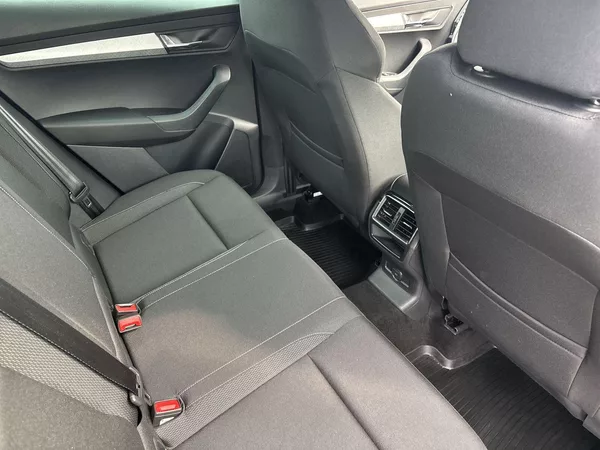 Škoda Karoq 1.5 TSI DSG Fresh - foto 10