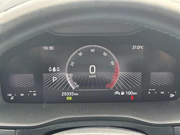 Škoda Karoq 1.5 TSI DSG Fresh - foto 6