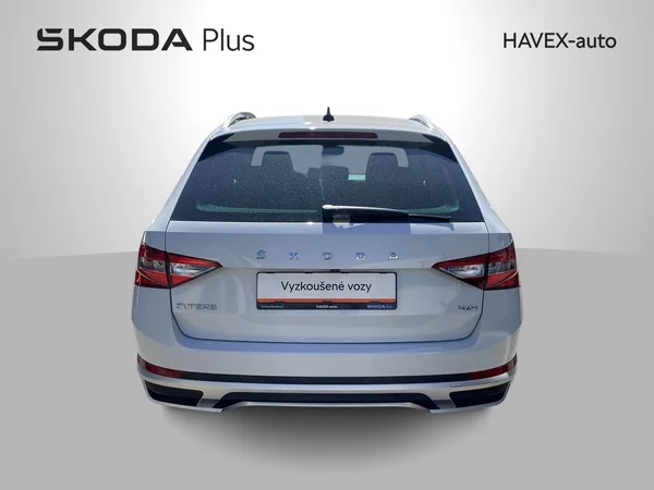 Škoda Superb Combi 2.0 TDI 4x4 DSG Scout - foto 31