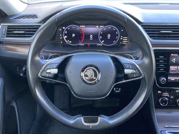 Škoda Superb Combi 2.0 TDI 4x4 DSG Scout - foto 6