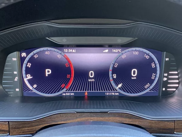 Škoda Superb Combi 2.0 TDI 4x4 DSG Scout - foto 7
