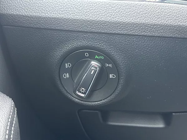 Škoda Superb Combi 2.0 TDI 4x4 DSG L&K - foto 17