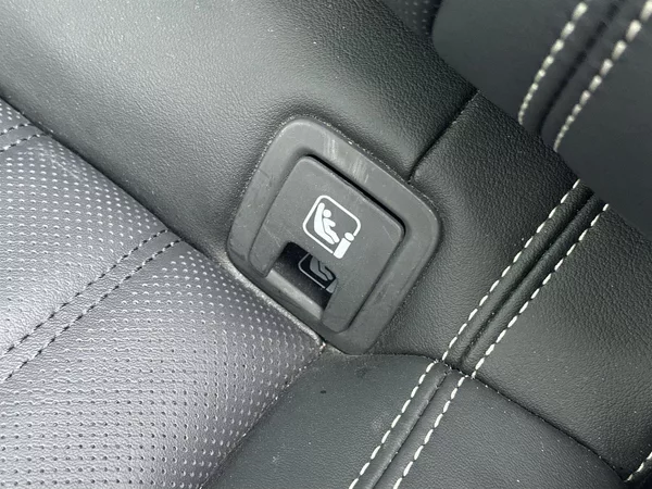 Škoda Superb Combi 2.0 TDI 4x4 DSG L&K - foto 24