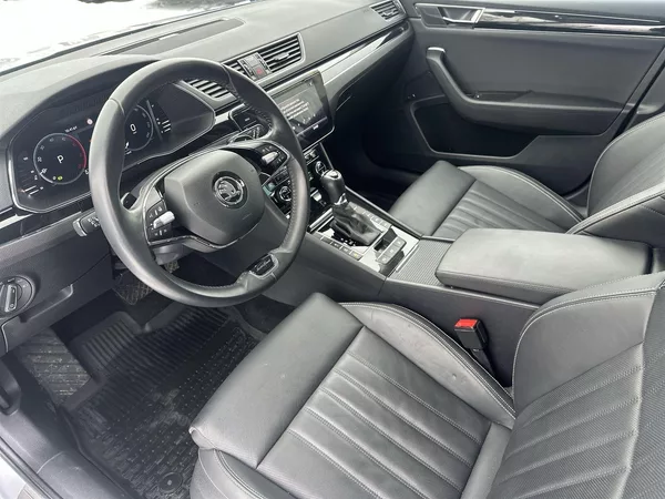Škoda Superb Combi 2.0 TDI 4x4 DSG L&K - foto 7