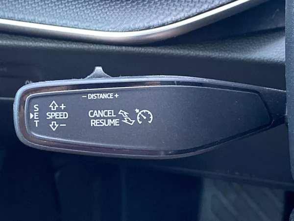 Škoda Superb Combi 1.5 TSI DSG Selection - foto 21