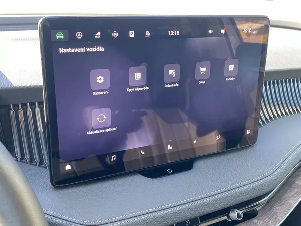 Škoda Superb 2.0 TDI 4x4 DSG L&K - foto 12