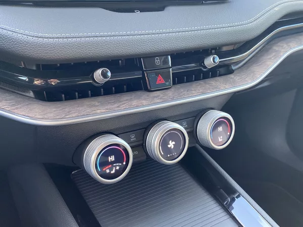 Škoda Superb 2.0 TDI 4x4 DSG L&K - foto 19