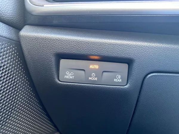 Škoda Superb 2.0 TDI 4x4 DSG L&K - foto 23