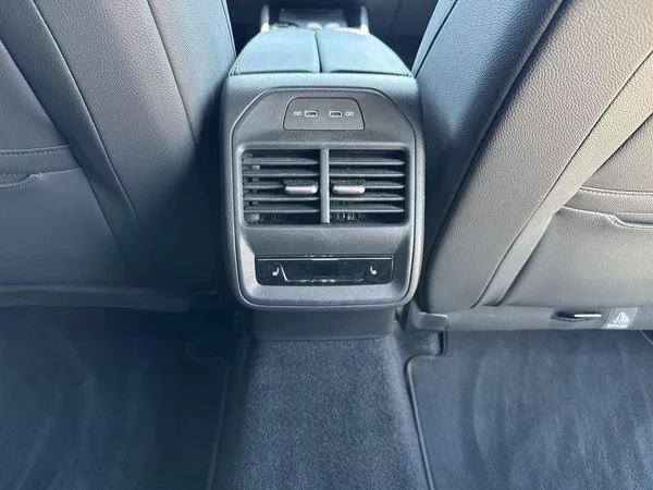 Škoda Superb 2.0 TSI 4x4 DSG Sportline - foto 28