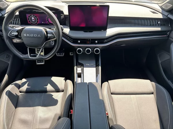 Škoda Superb 2.0 TSI 4x4 DSG Sportline - foto 5