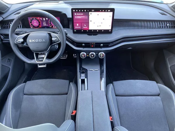 Škoda Superb Combi 2.0 TDI 4x4 DSG Sportlin - foto 8