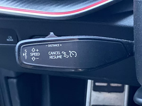 Škoda Superb Combi 2.0 TDI 4x4 DSG Sportlin - foto 21