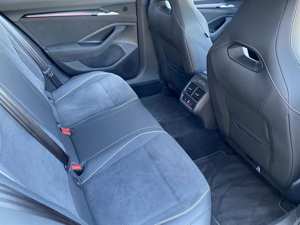 Škoda Superb Combi 2.0 TDI 4x4 DSG Sportlin - foto 9
