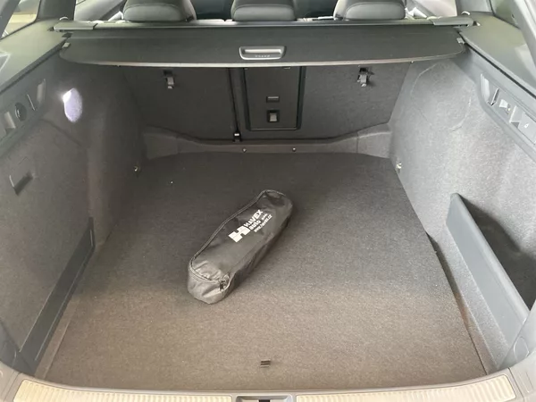 Škoda Superb Combi 2,0 TDI 110 kW DSG Sport - foto 18