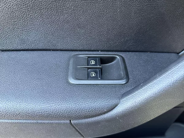 Škoda Yeti 2.0 TDI 4x4 Active - foto 12