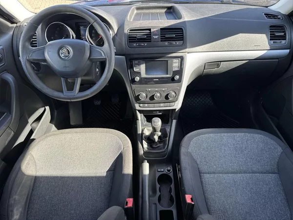 Škoda Yeti 2.0 TDI 4x4 Active - foto 5