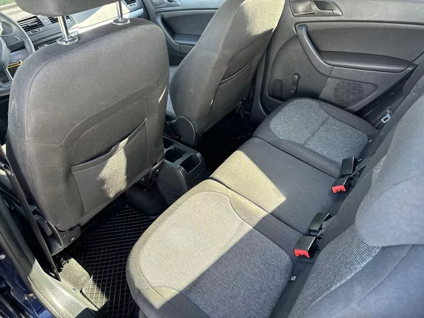 Škoda Yeti 2.0 TDI 4x4 Active - foto 8