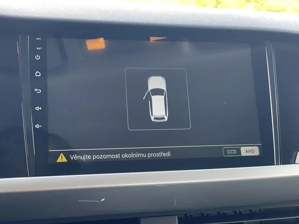 Volkswagen Bora E- 100 kW DSG - foto 12