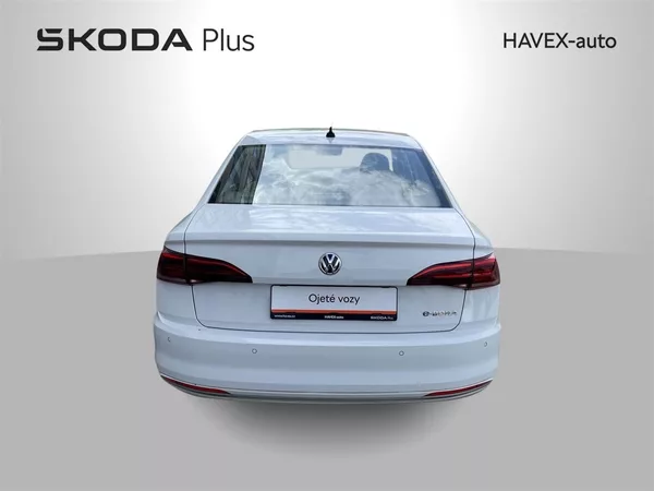 Volkswagen Bora E- 100 kW DSG - foto 21